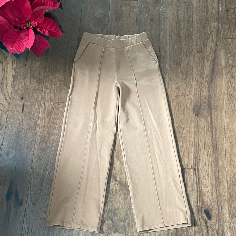 Stradivarius Brown Pants
